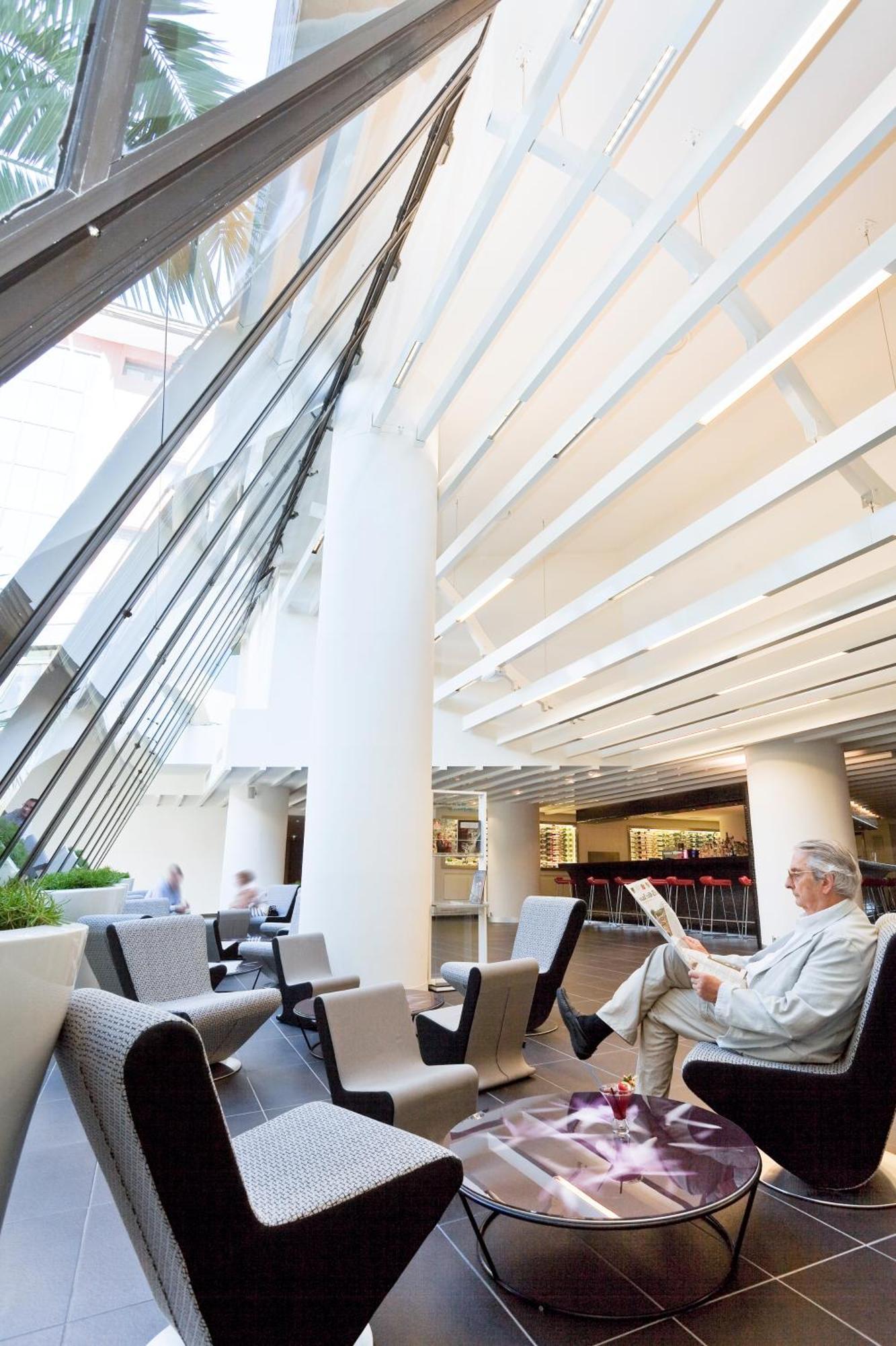 Novotel Marseille Vieux Port Экстерьер фото